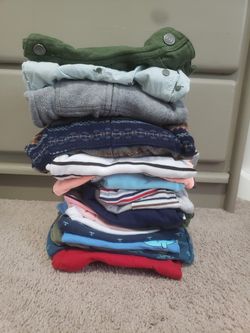 25 peices of boys 3 month clothes