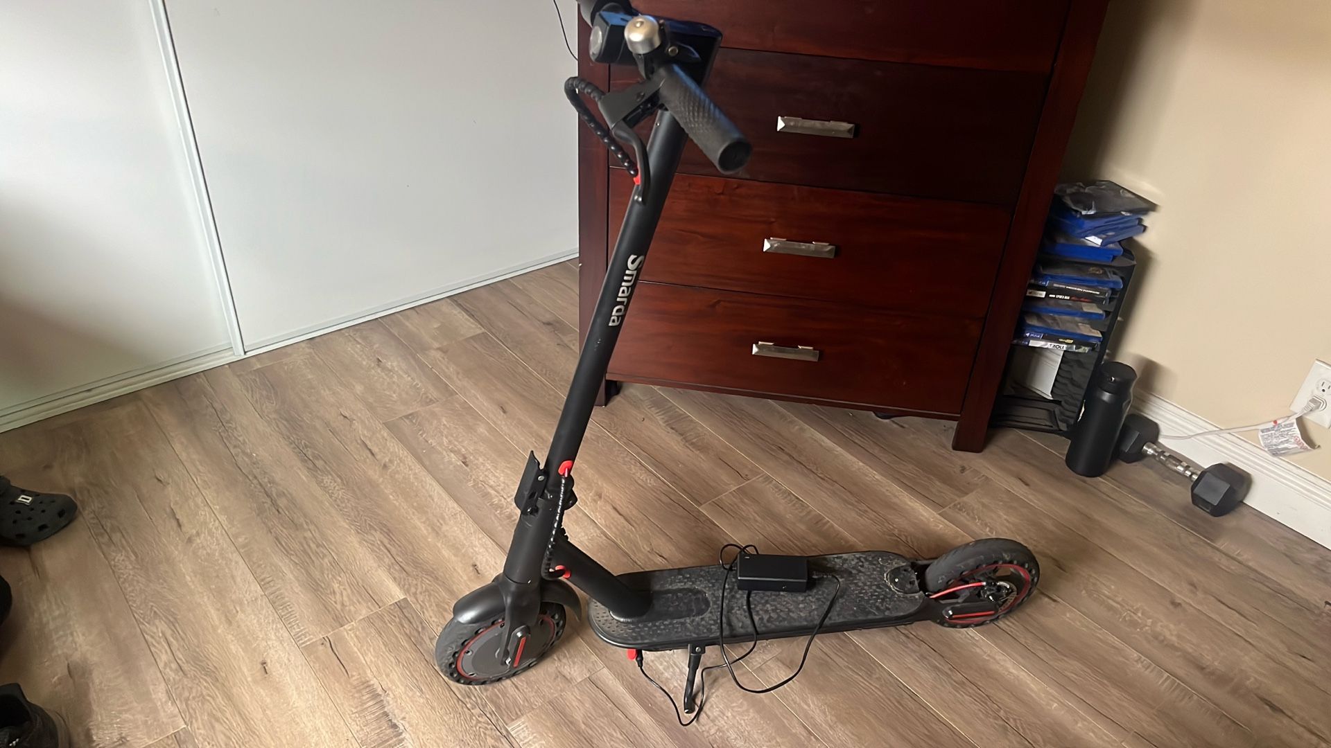 Electric scooter