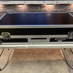 Oddyssey DJ Coffin Flight Case 