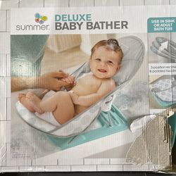 Deluxe Baby Bather 