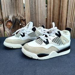 Jordan 4- Miltiary Blk/wht/Grey (TD)