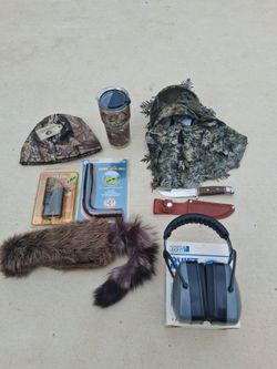 Hunting Accessories 8 Total (Read Description)