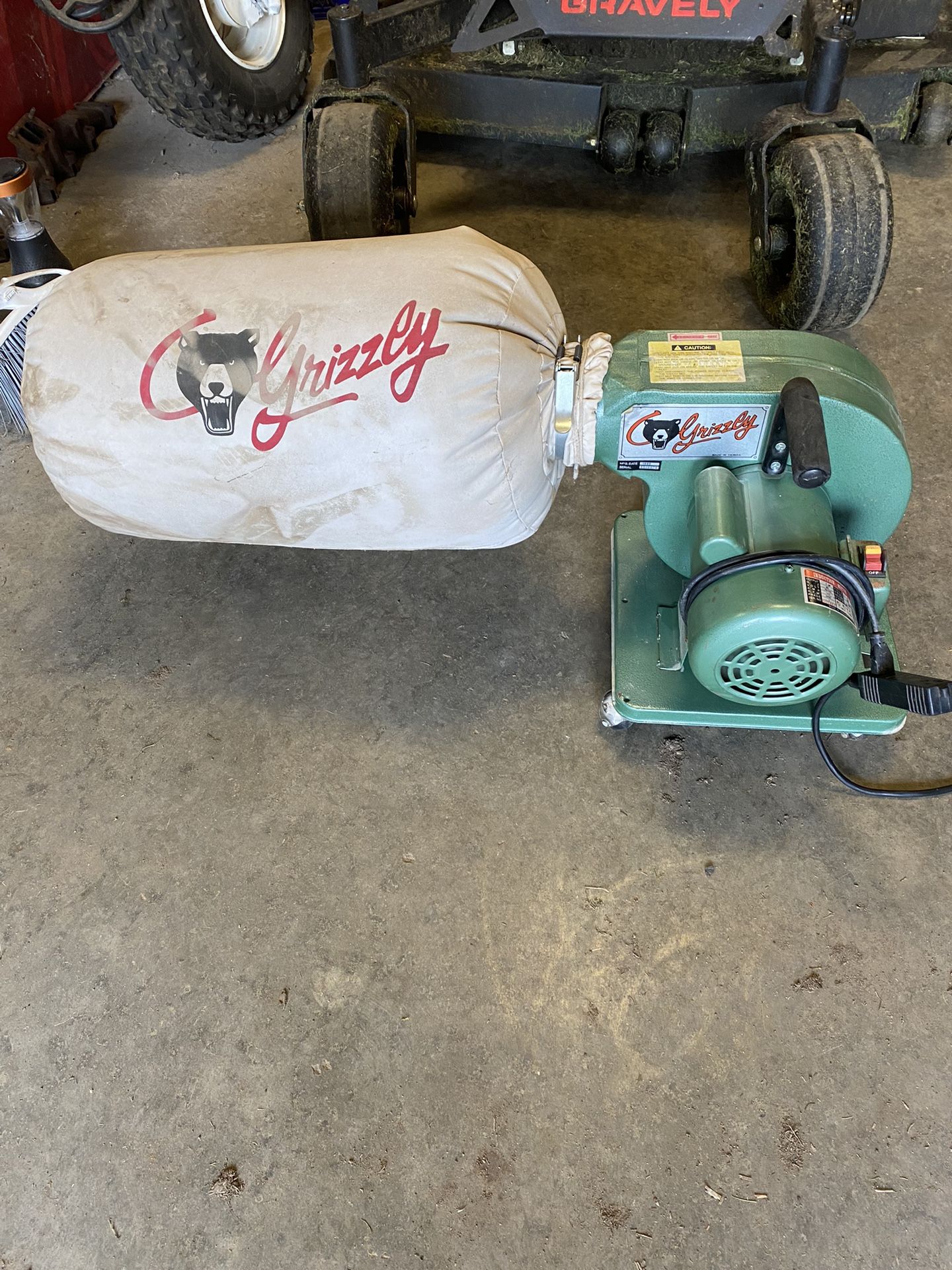 Grizzly Dust Collector