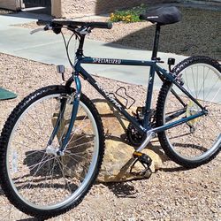 Specialized Rock Hopper Mountain Bike Size M 