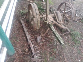 Hay cutter yard art or usable