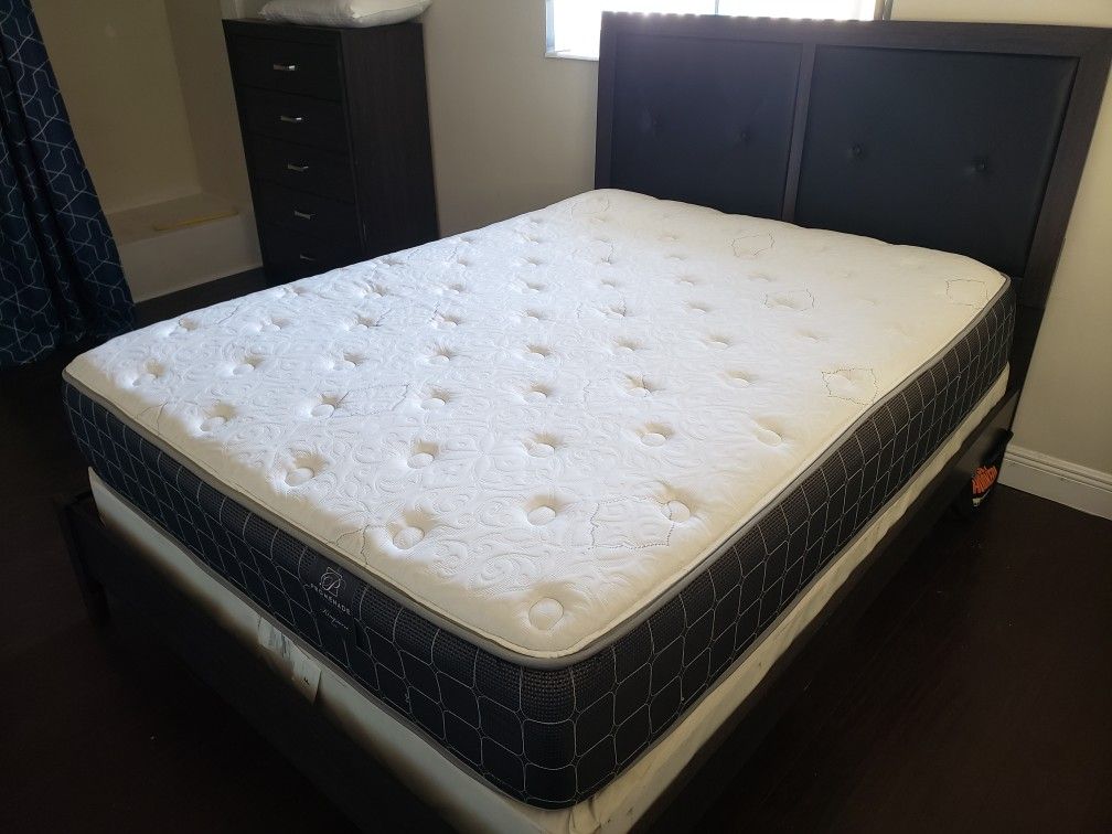 Queen Size Mattress / Box Spring / Bed Frame for Sale in Fort Lauderdale, FL OfferUp