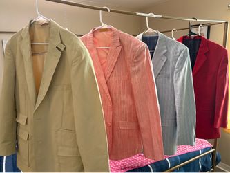Men’s casual blazers size extra large 2X and medium Men’s casual blazers size extra large 2X and medium