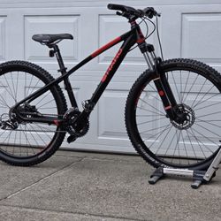 27.5 Haro Mountain Bike 