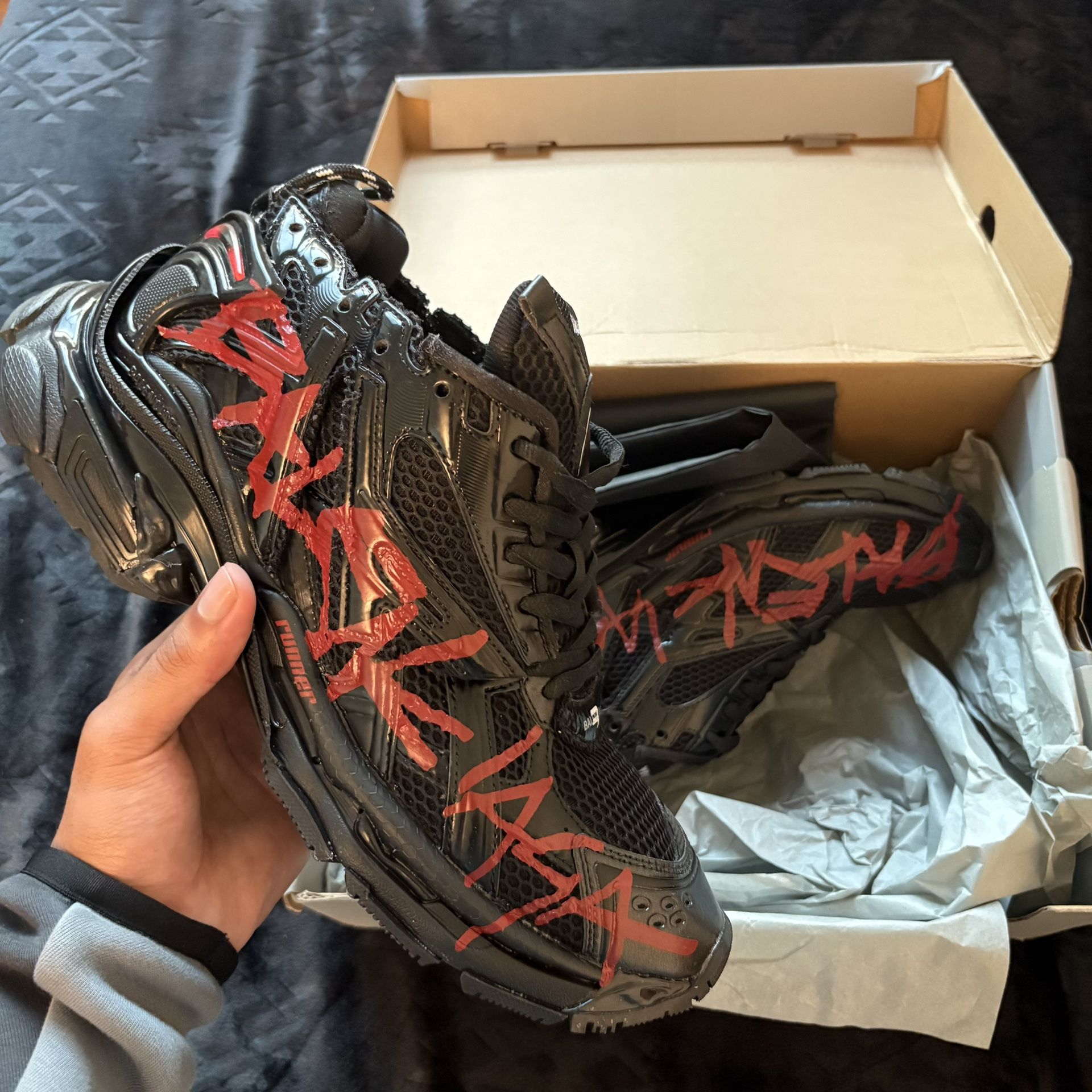 Balenciaga Runners Graffiti Red & Black