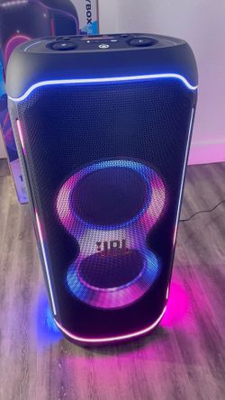 🔥 JBL PartyBox Ultimate - NUEVA EN CAJA SELLADA 🔥 ¡La bocina más potente de JBL para que tu fiesta sea épica!  Características principales: •  1100W