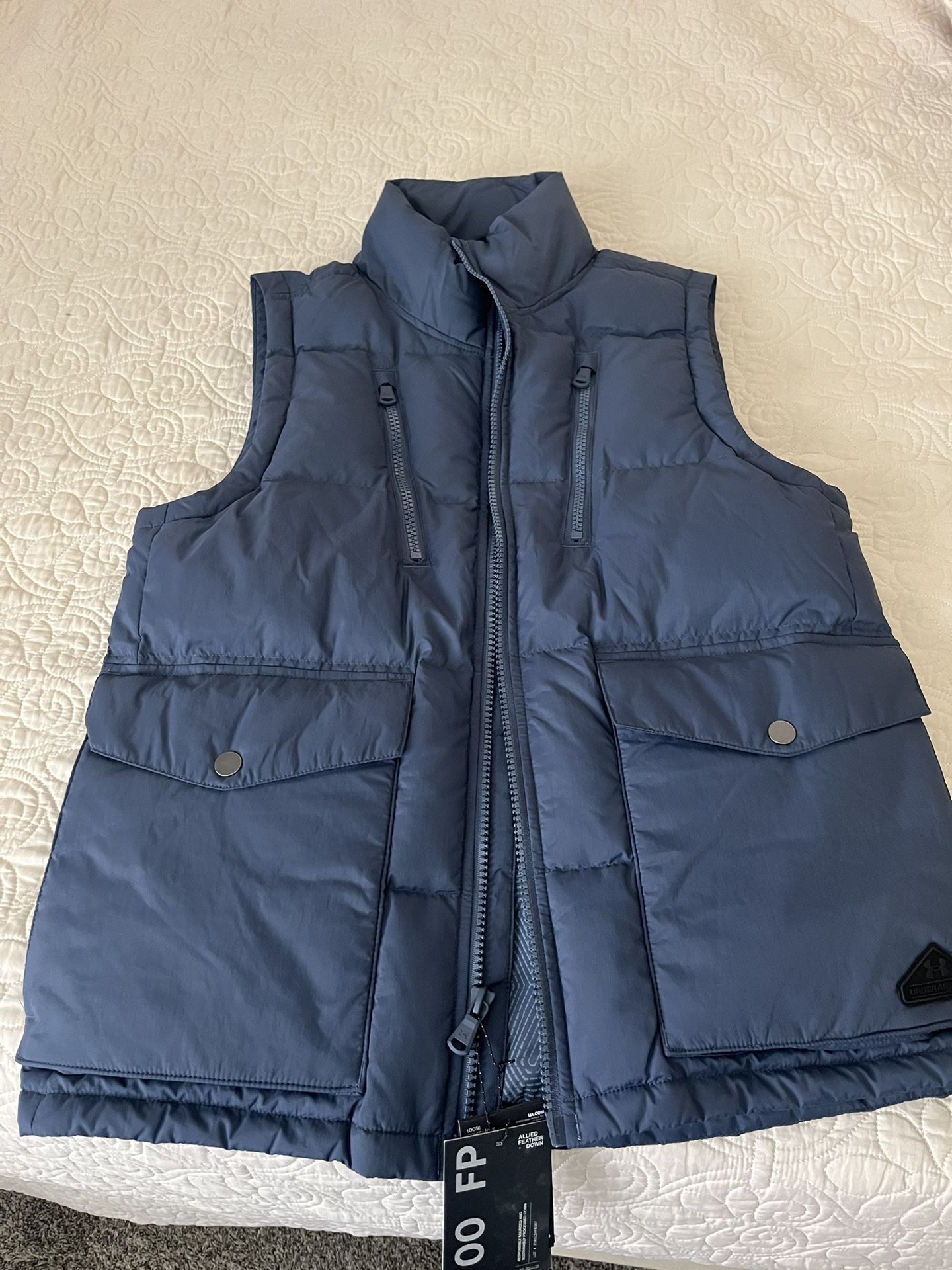 Under Armour Vest Men’s Medium