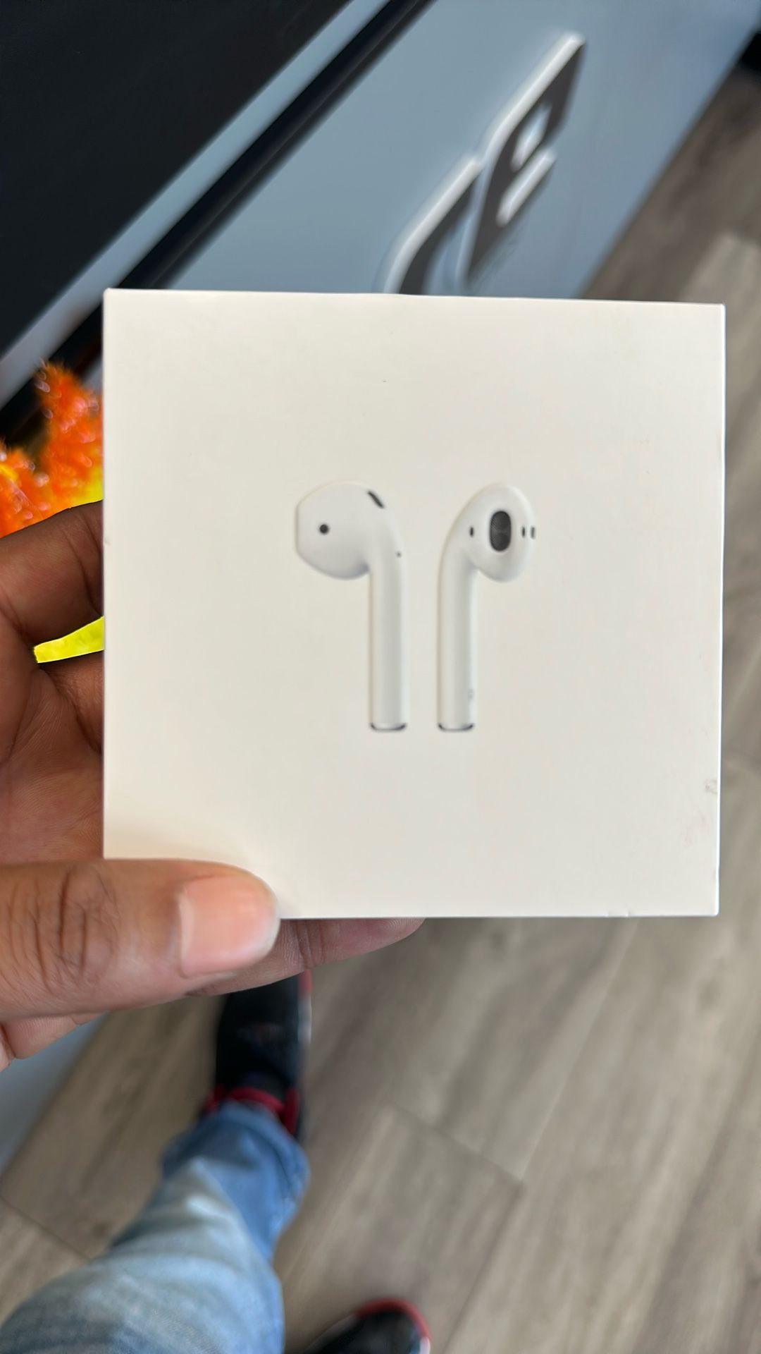 Apple AirPods