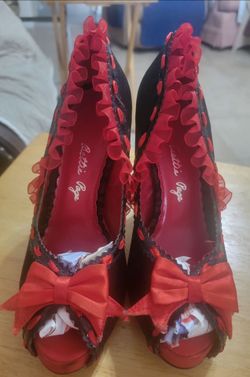 Bettie Page Black and Red Ruffle Peep Toe Platform Heels SIZE 8
