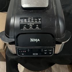 Ninja 6-in-1 indoor grill and air fryer