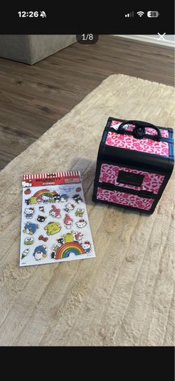 Hello Kitty Makeup Case Train with lock