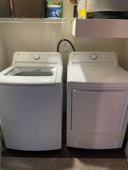 LG washer and dryer set (white)