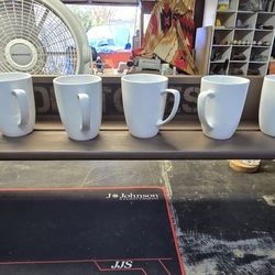 Set of White Mugs New