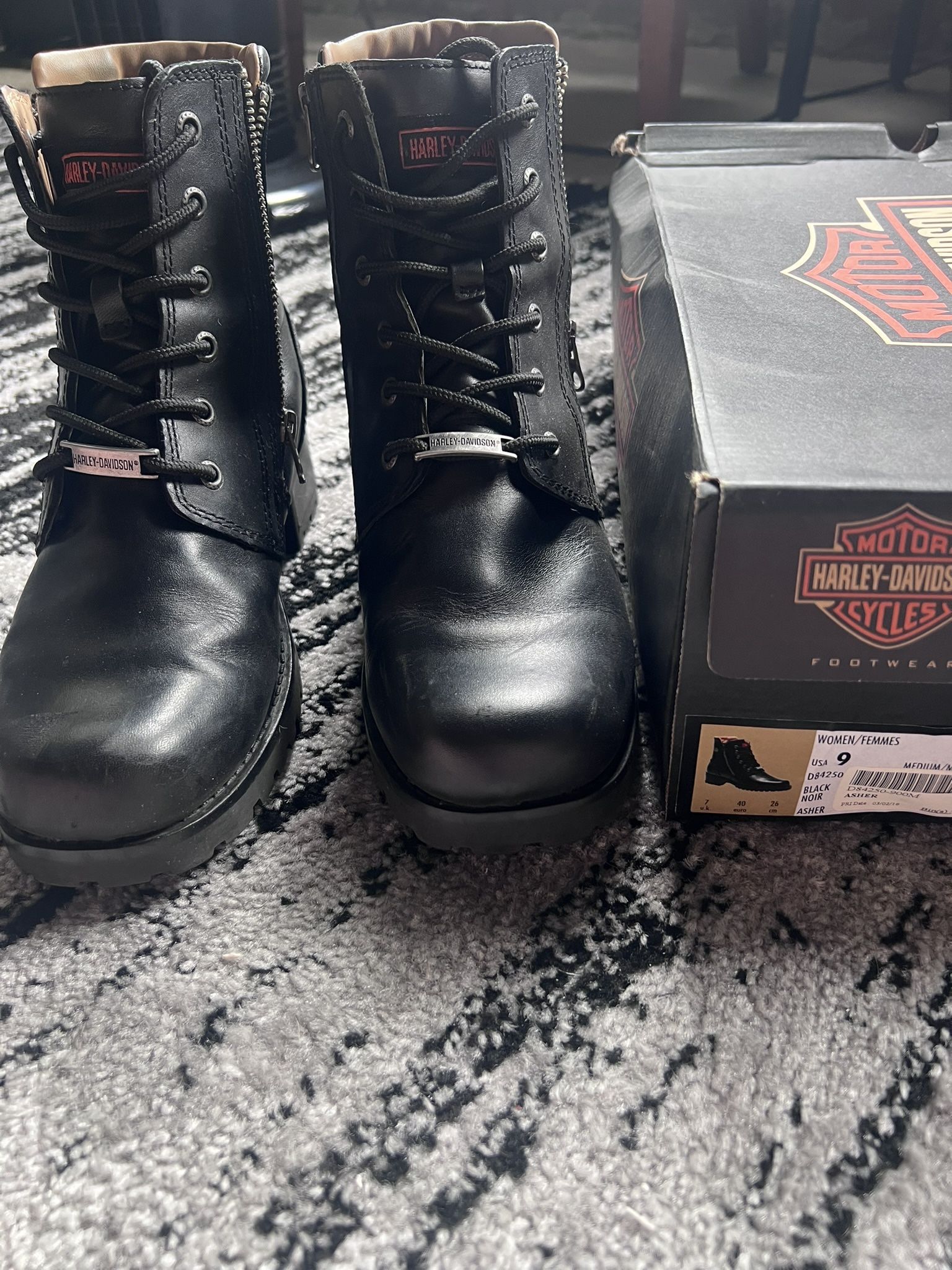 Harley Davidson Women’s Boots Size 9