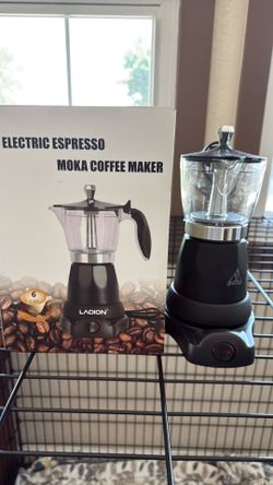 Electric expresso coffee maker