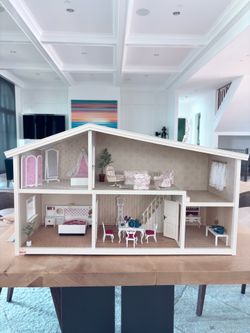 Vintage Lundby Wooden Dollhouse w/ Furniture – Excellent Condition