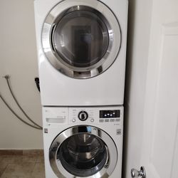 LG washer and gas dryer excellent working condition
