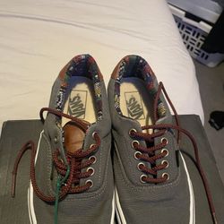 Vans, Size 7 