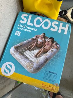 Pool suntan floatie