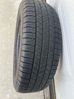 2 Michelin tires