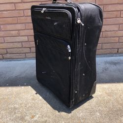 Vacation Luggage 28.5” x 20” x 8.5-10.5”