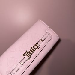Juicy Couture Light Pink Large Wallet 