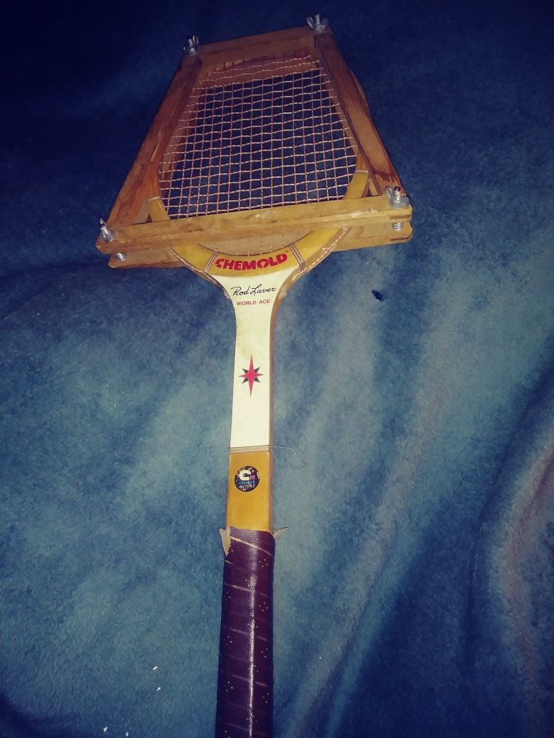 Wooden tennis racket Rod Laver