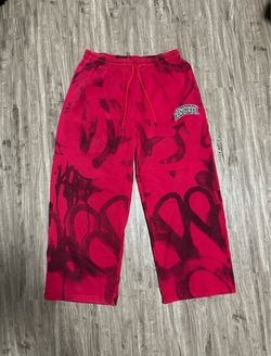 GV Gallery Grafitti Sweats