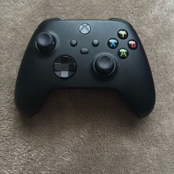 black Xbox 1 Controller 