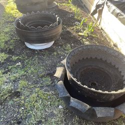 Free tire planters
