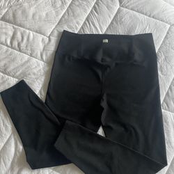 Vuori Women’s Leggings.  Size Xl