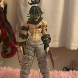 Large gyutaro (kny) figurine 