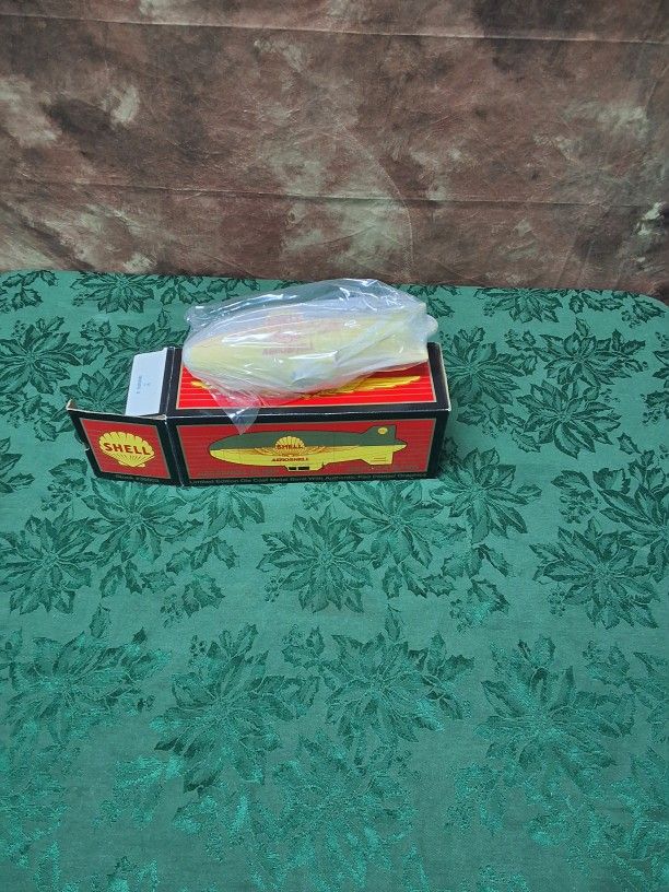 Vintage Shell Gasoline Advertising Diecast Toy Blimp Bank In The Original Box