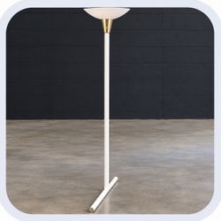 White Floor Lamp PLEASE READ DESCRIPTION