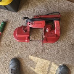 Milwaukee Deep-cut Band Saw