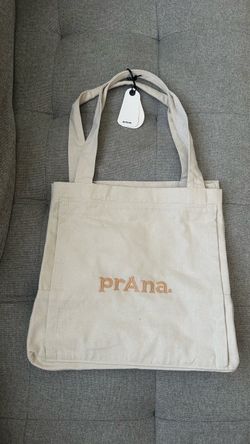 New prAna Beige Tote Bag Embroidered Logo Double Handles