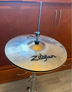 Zildjian A Custom 14” Hi-Hats - Top & Bottom Pair