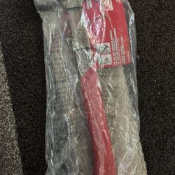 Milwaukee Hammer 22oz