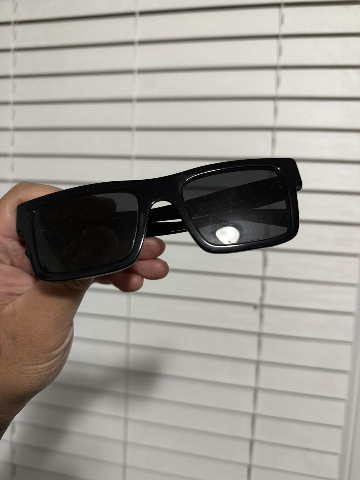 Gucci/ Prada sunglasses (Authentic)(Real)