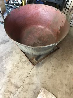 Copper pot