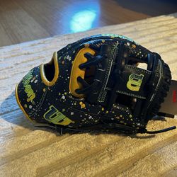 Savannah Bananas Wilson A2000 Tour Paint Splatter 11.5" 1786 Baseball Glove