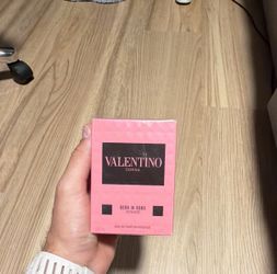 Valentino Donna Intense