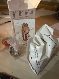 Le petit prince the king unopened brand new