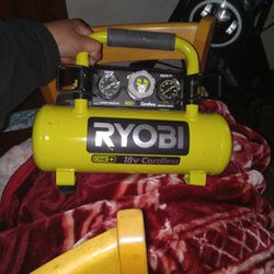 Ryobi  One+  18 Cordless Compressor