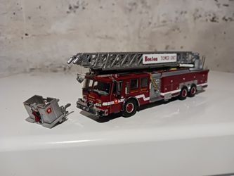 Code3 Firetrucks Boston Tower Ladder 