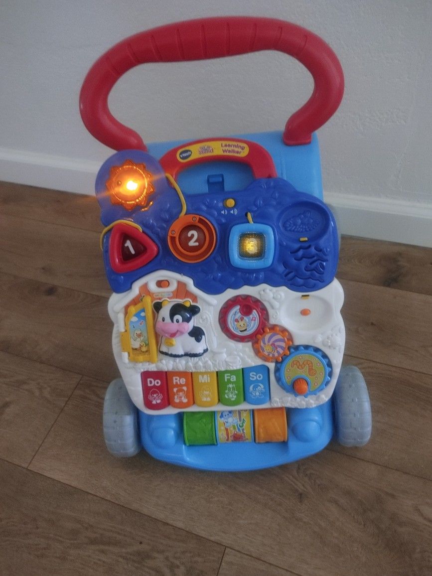 Baby's Push toy /walker